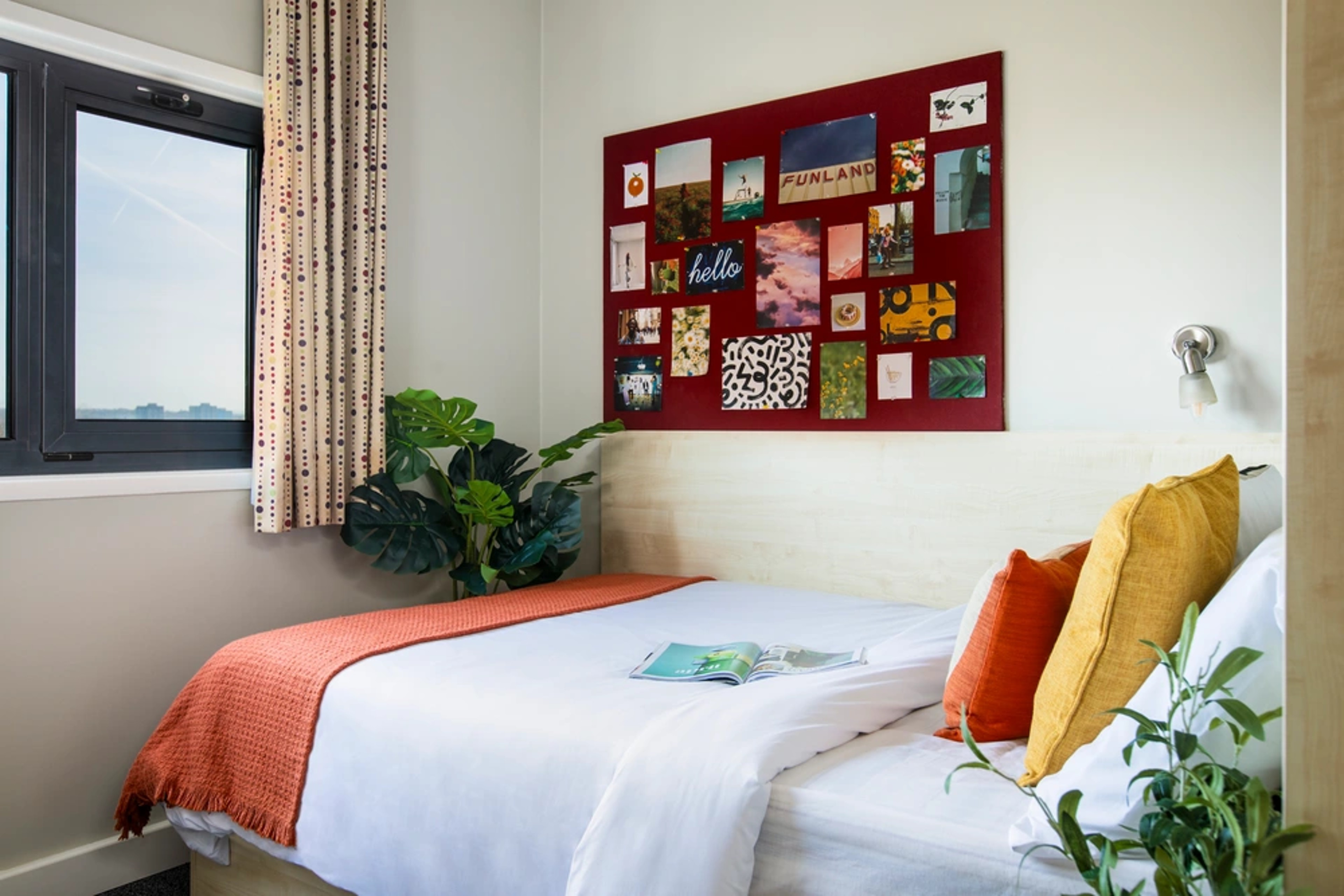 Bed in a Premium En-suite room