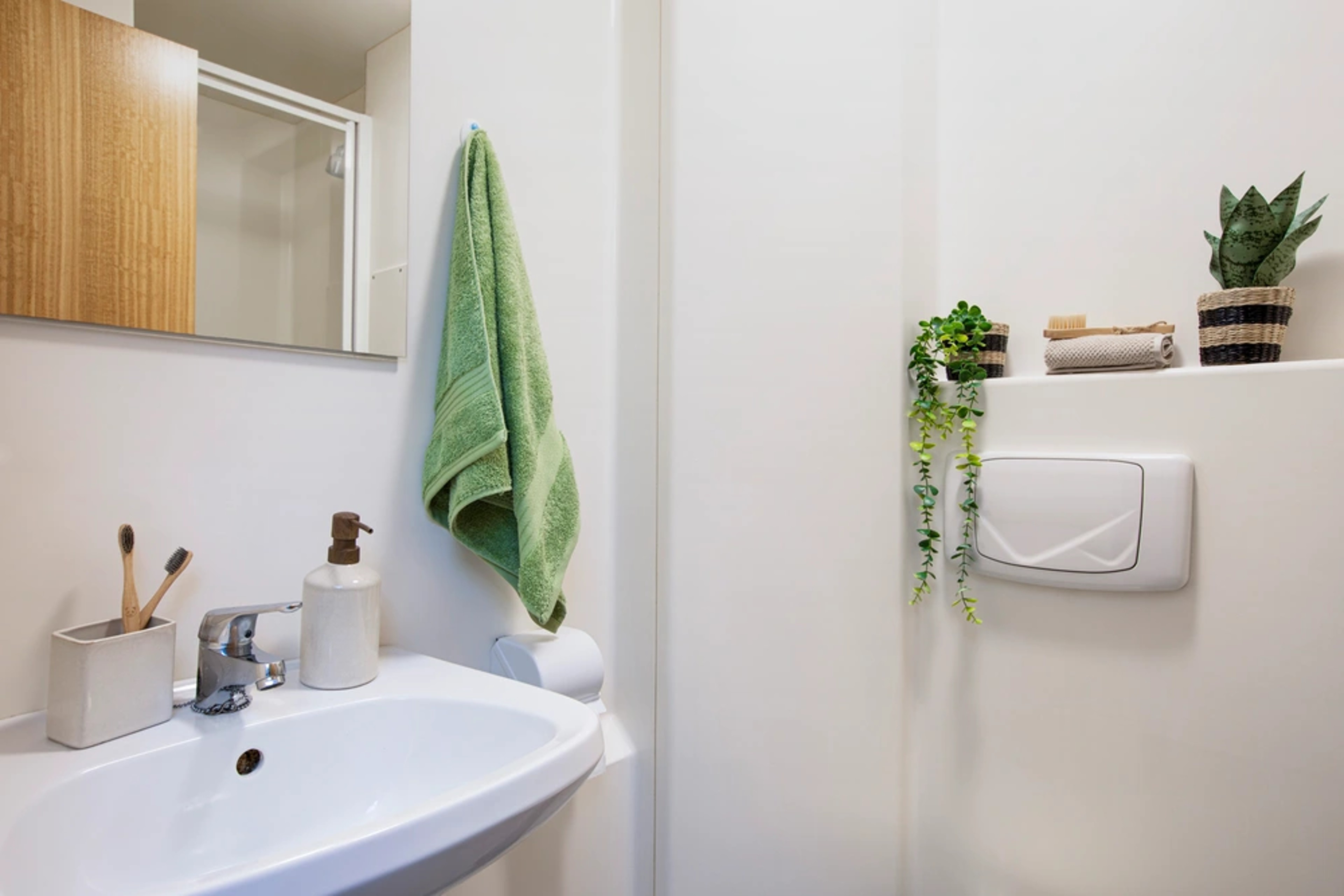En-suite bathroom