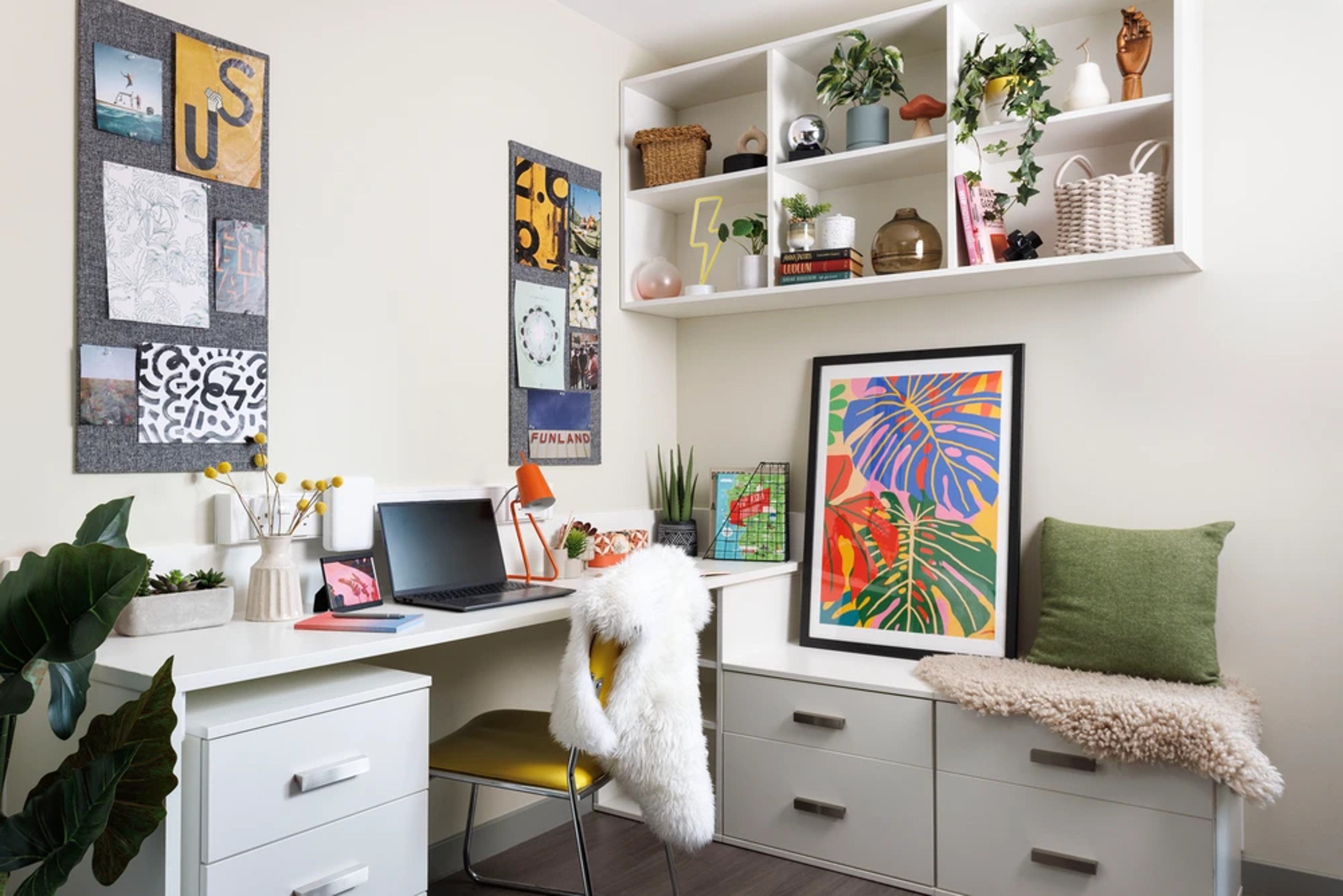 Study space in an Accessible Studio