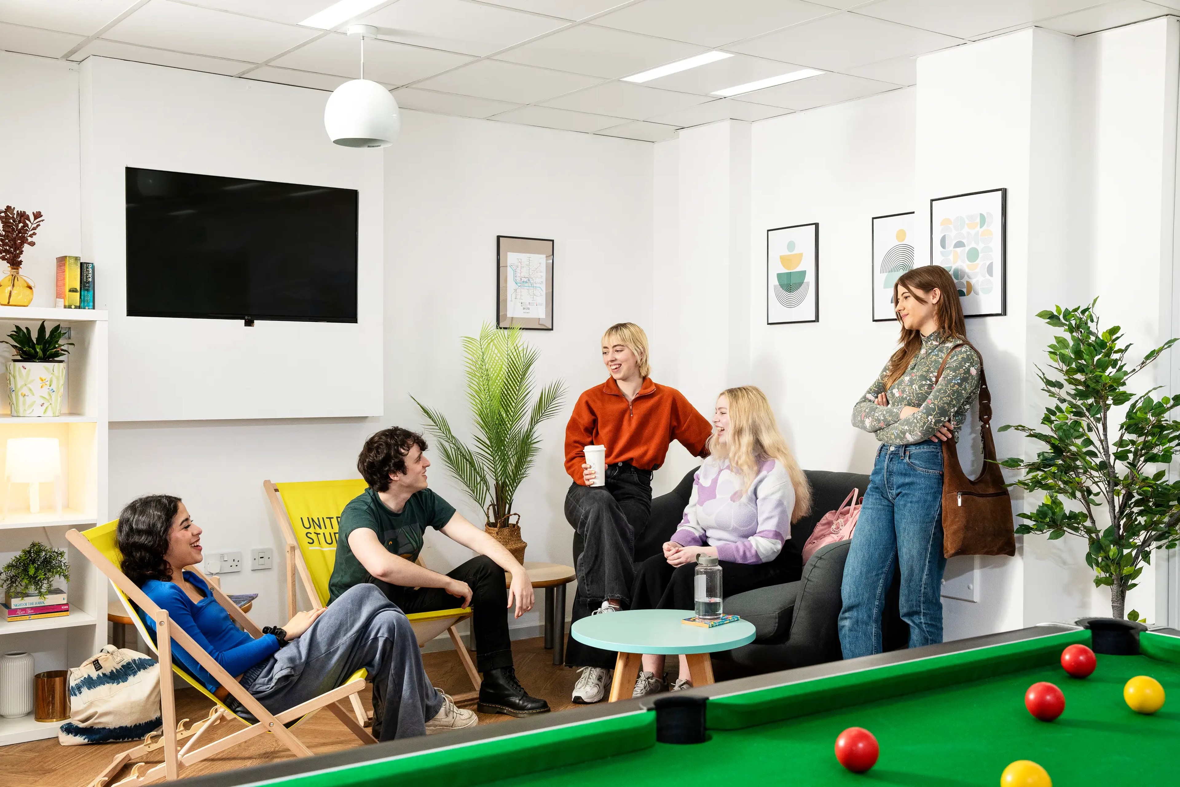 Students in common room Blenheim Court 