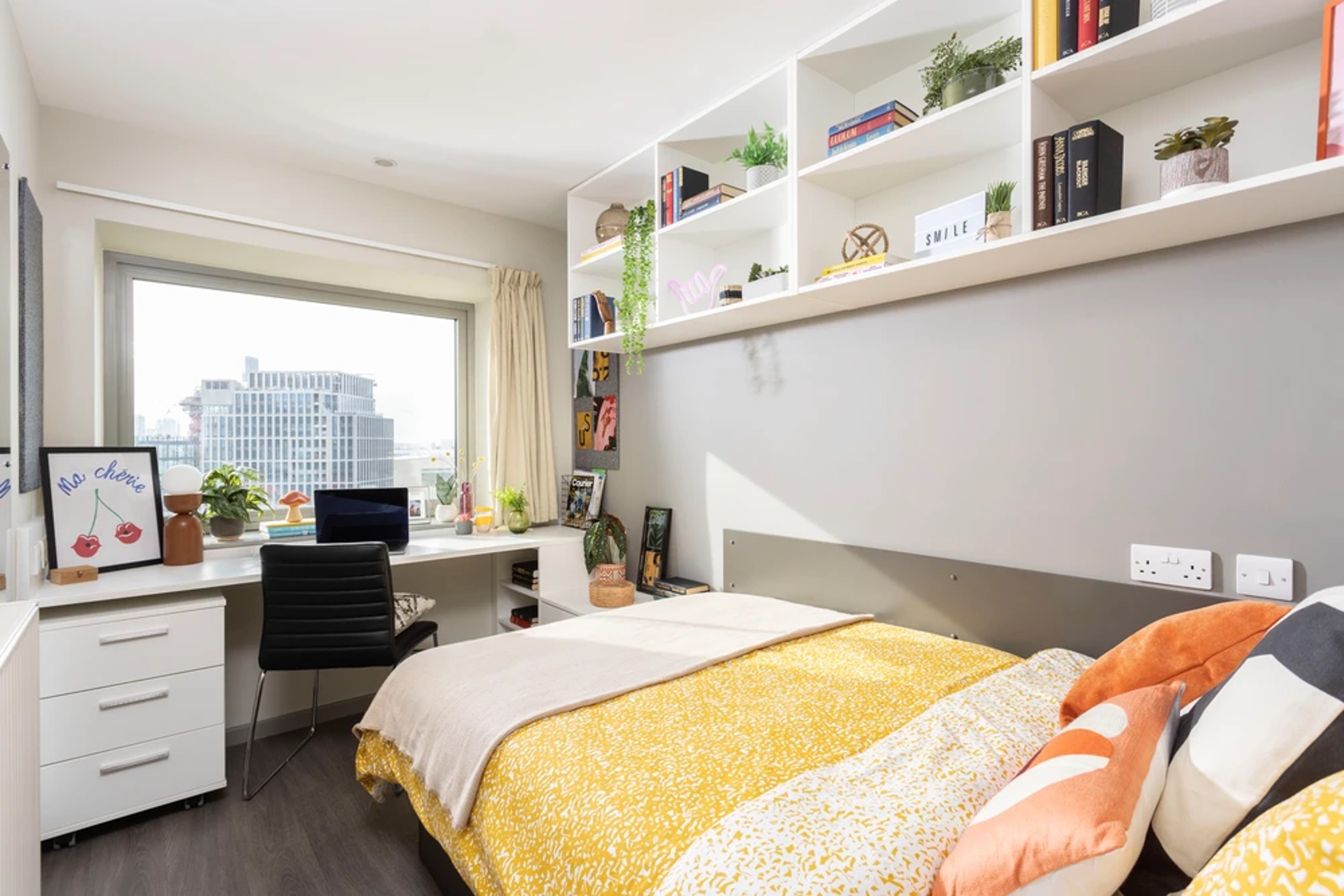 Premium Range en-suite room
