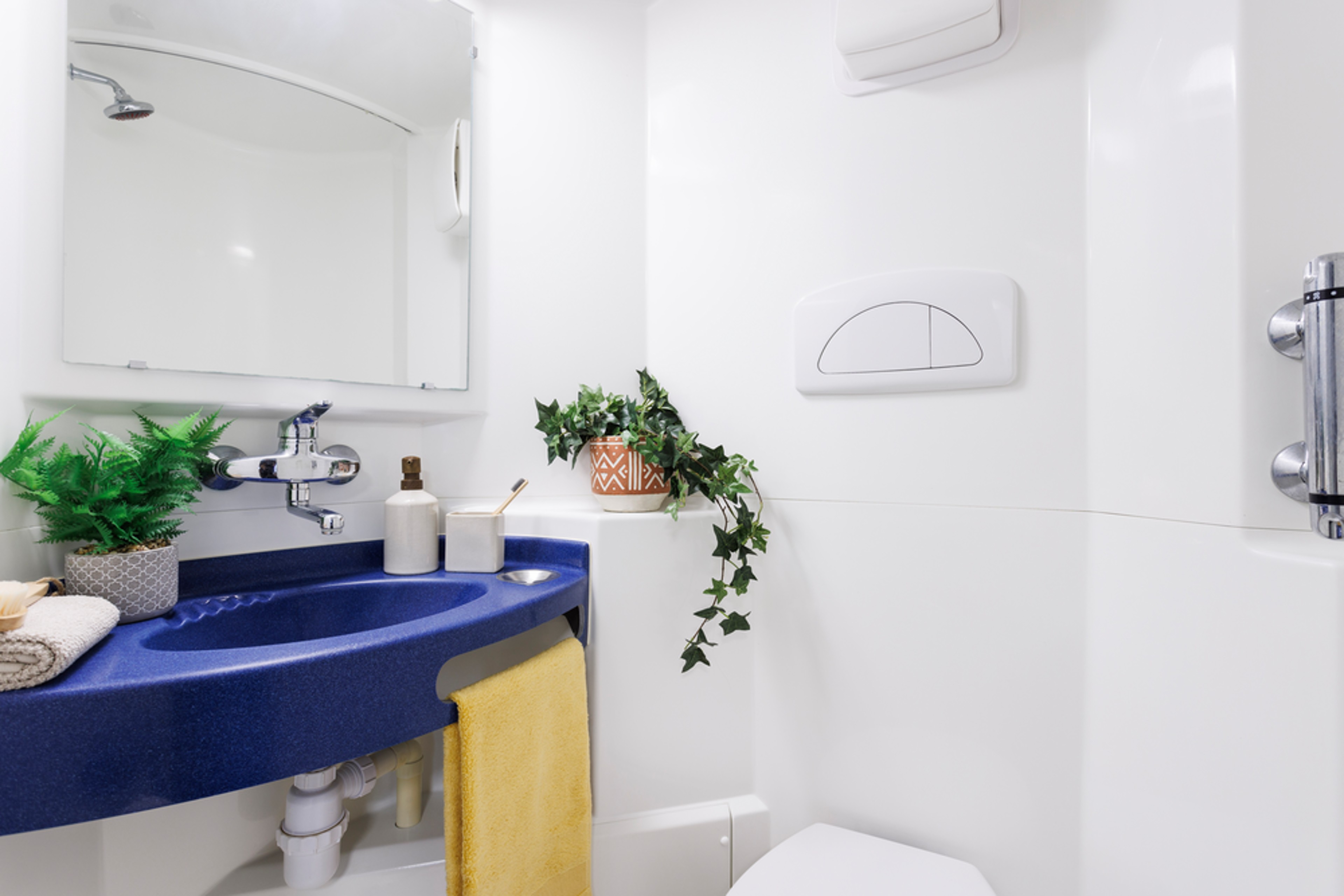 Standard bathroom