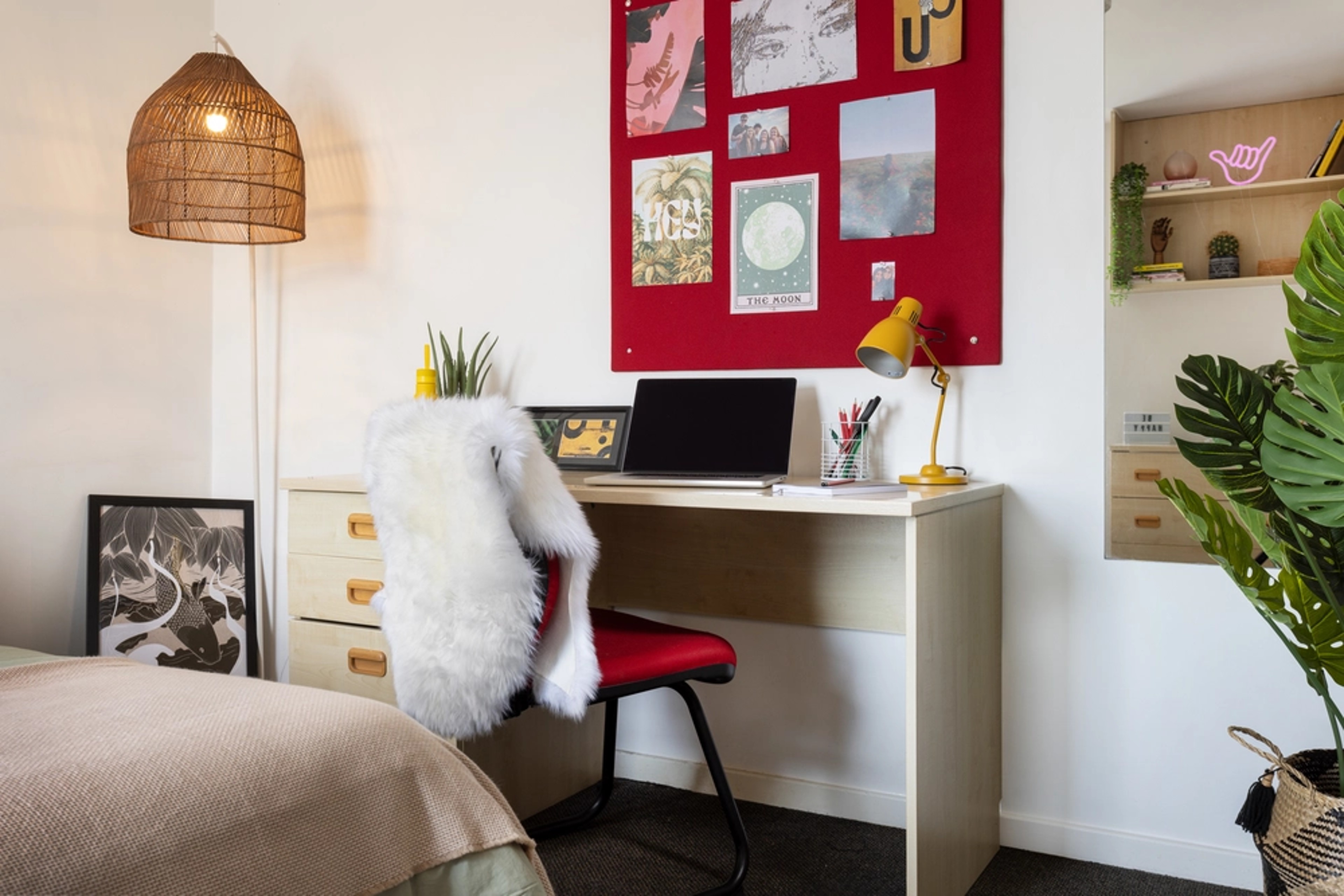 Study space in a En-suite room
