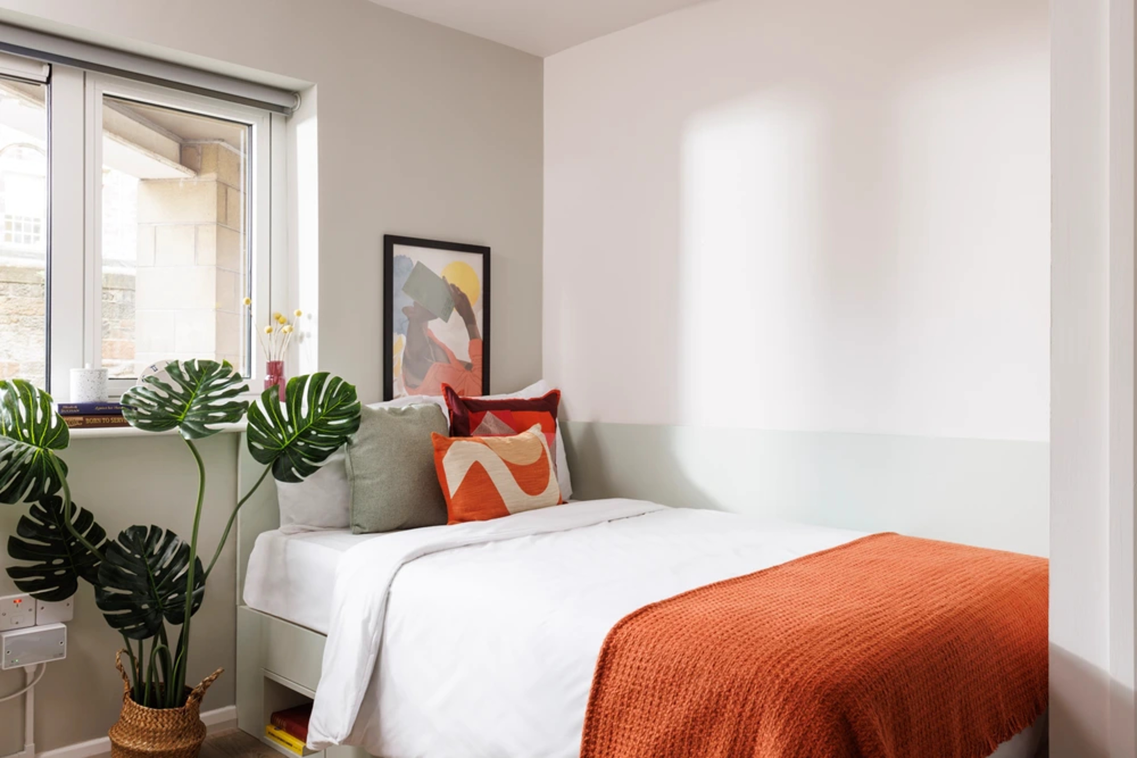 Bed in a Non En-suite room