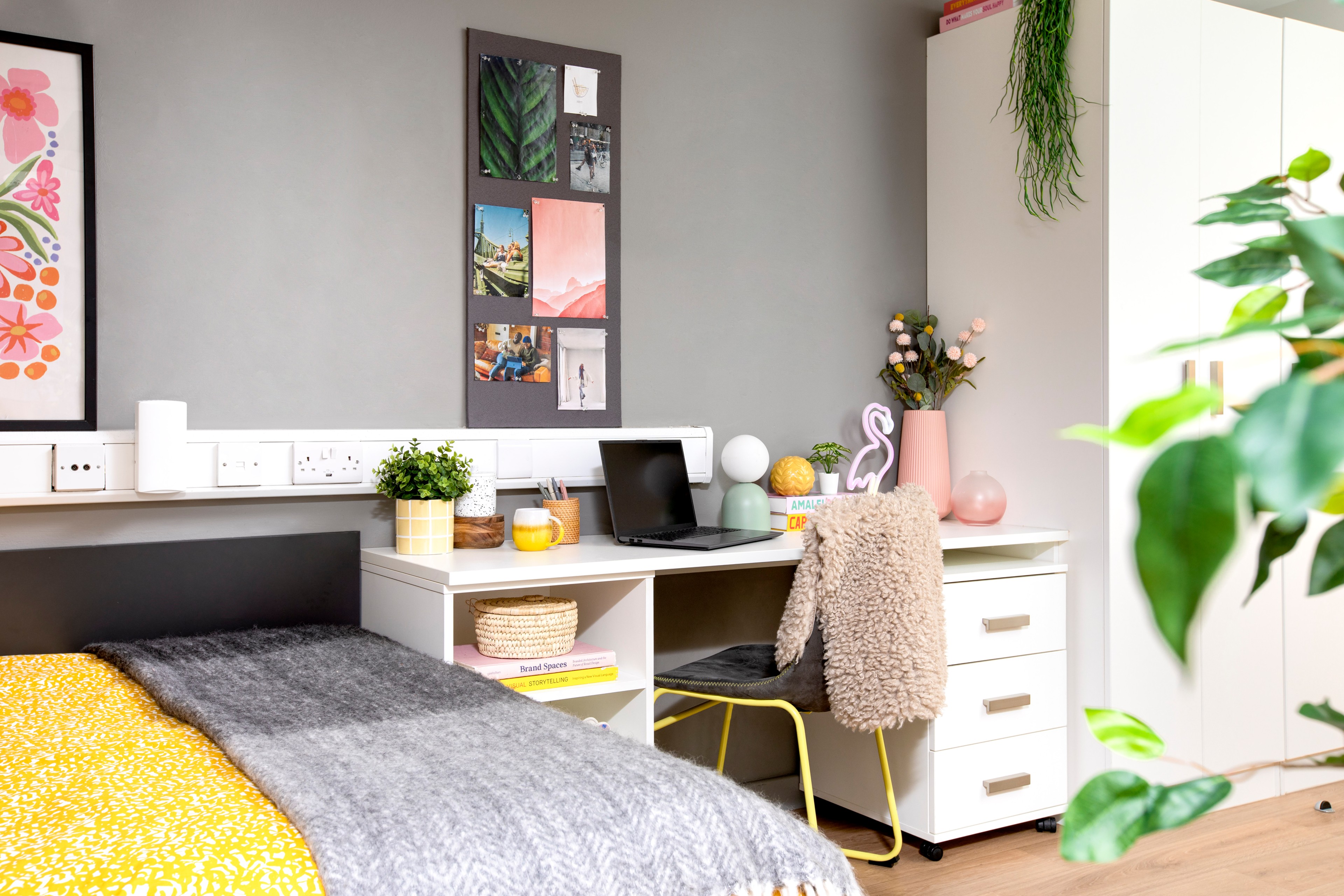 Study space in an accessible studio room