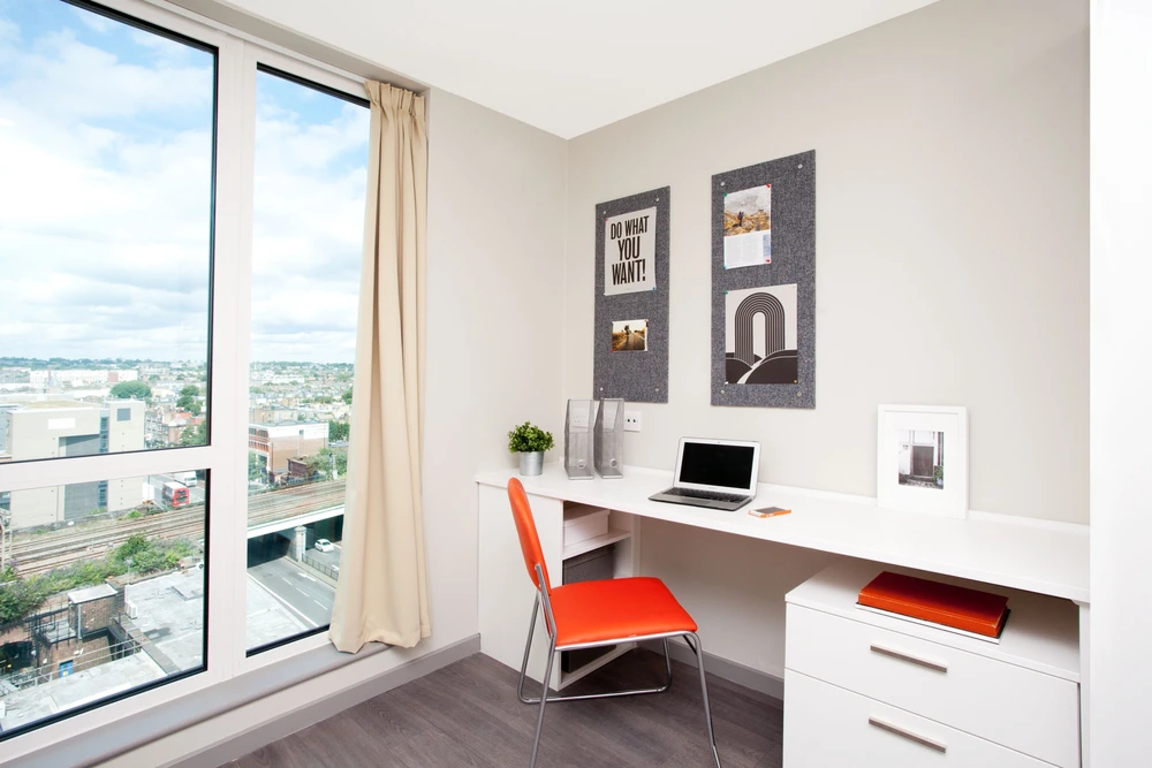 Desk in an Accessible Ensuite Classic 