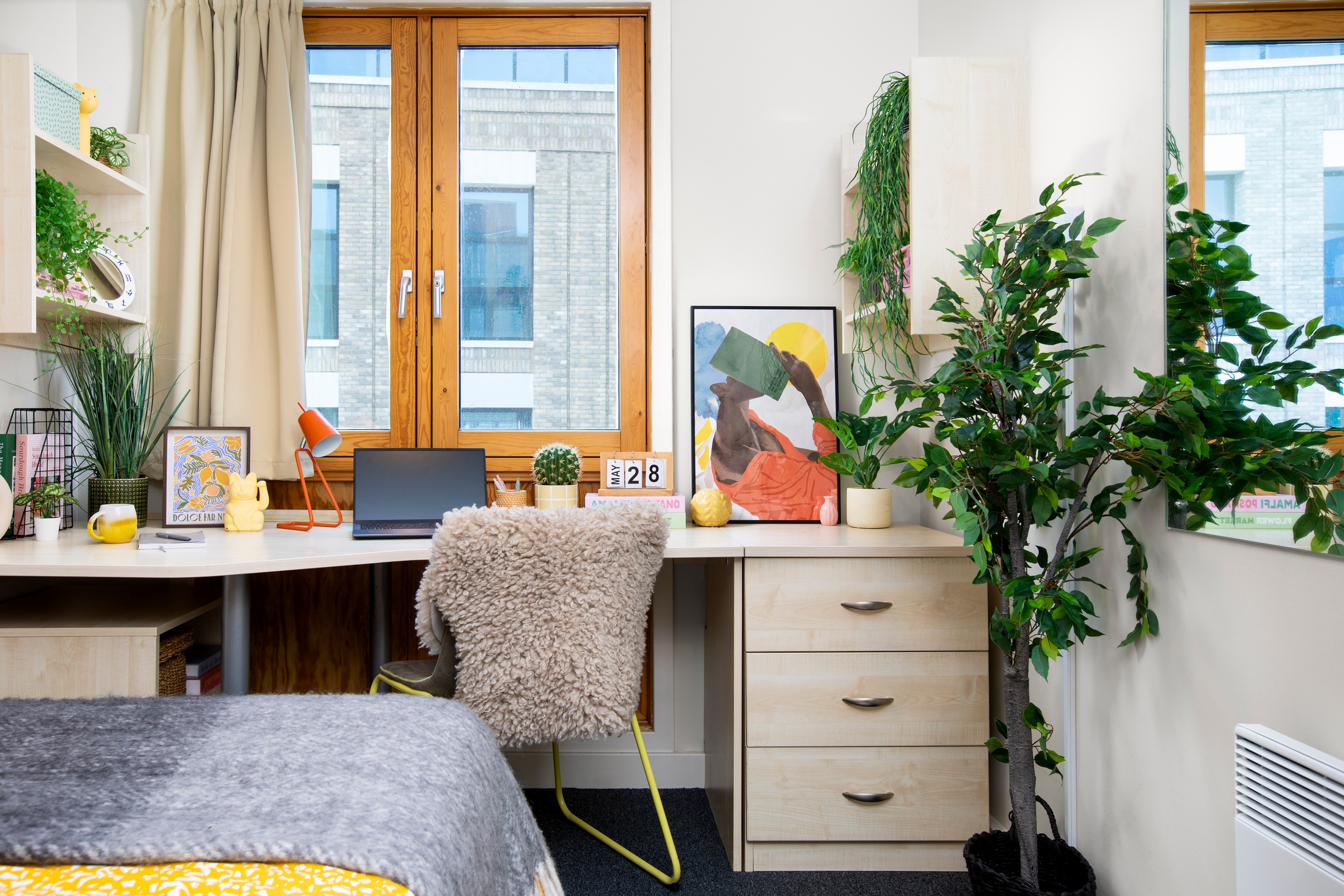 Study space in a classic en-suite room