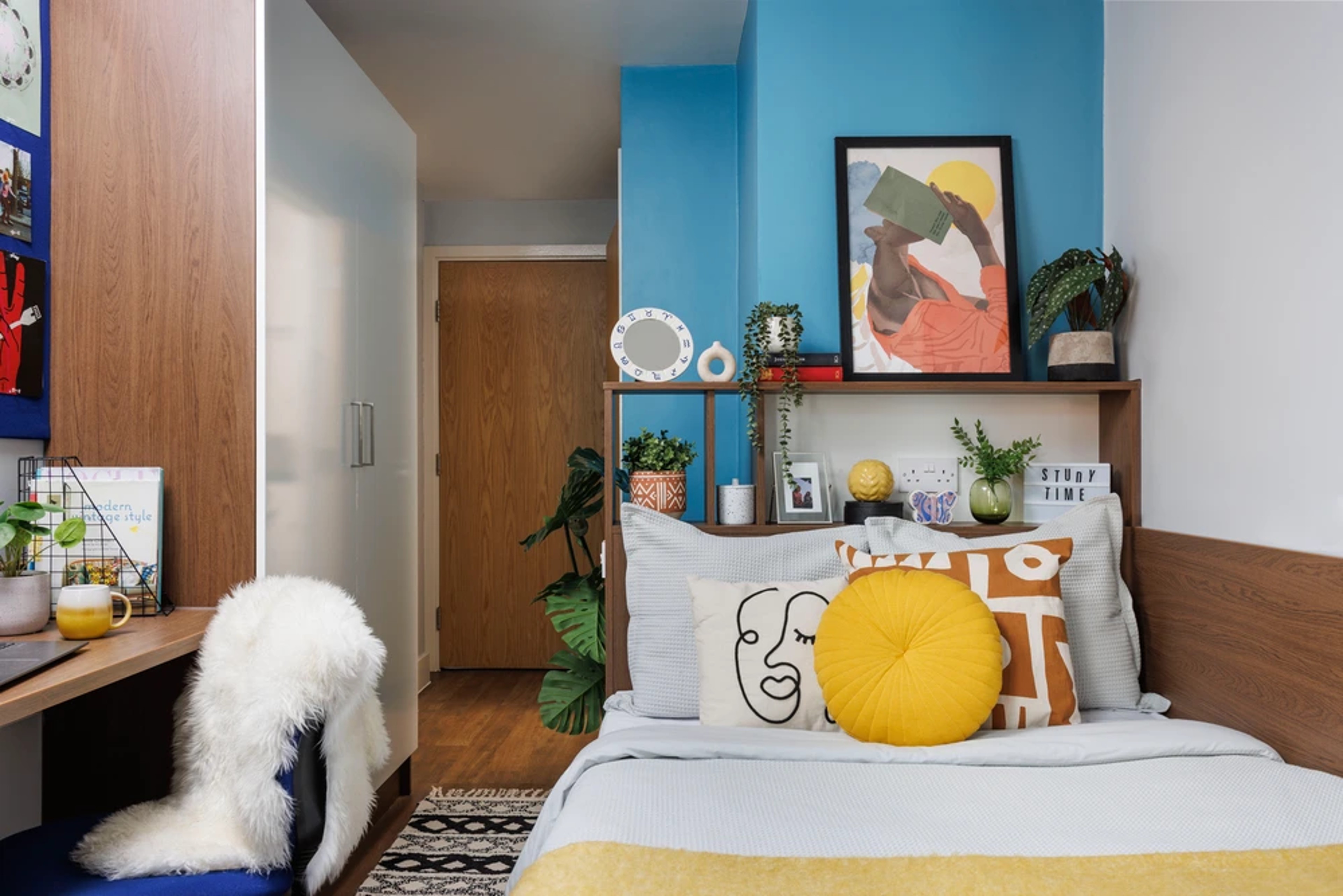Bed in an En-suite room
