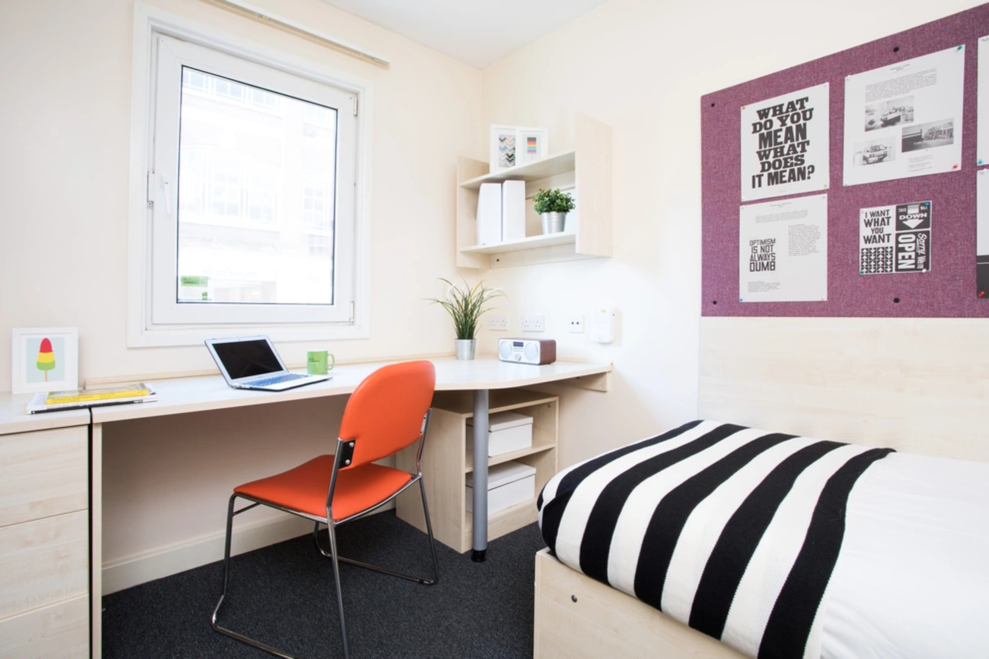 Study space in En-suite room