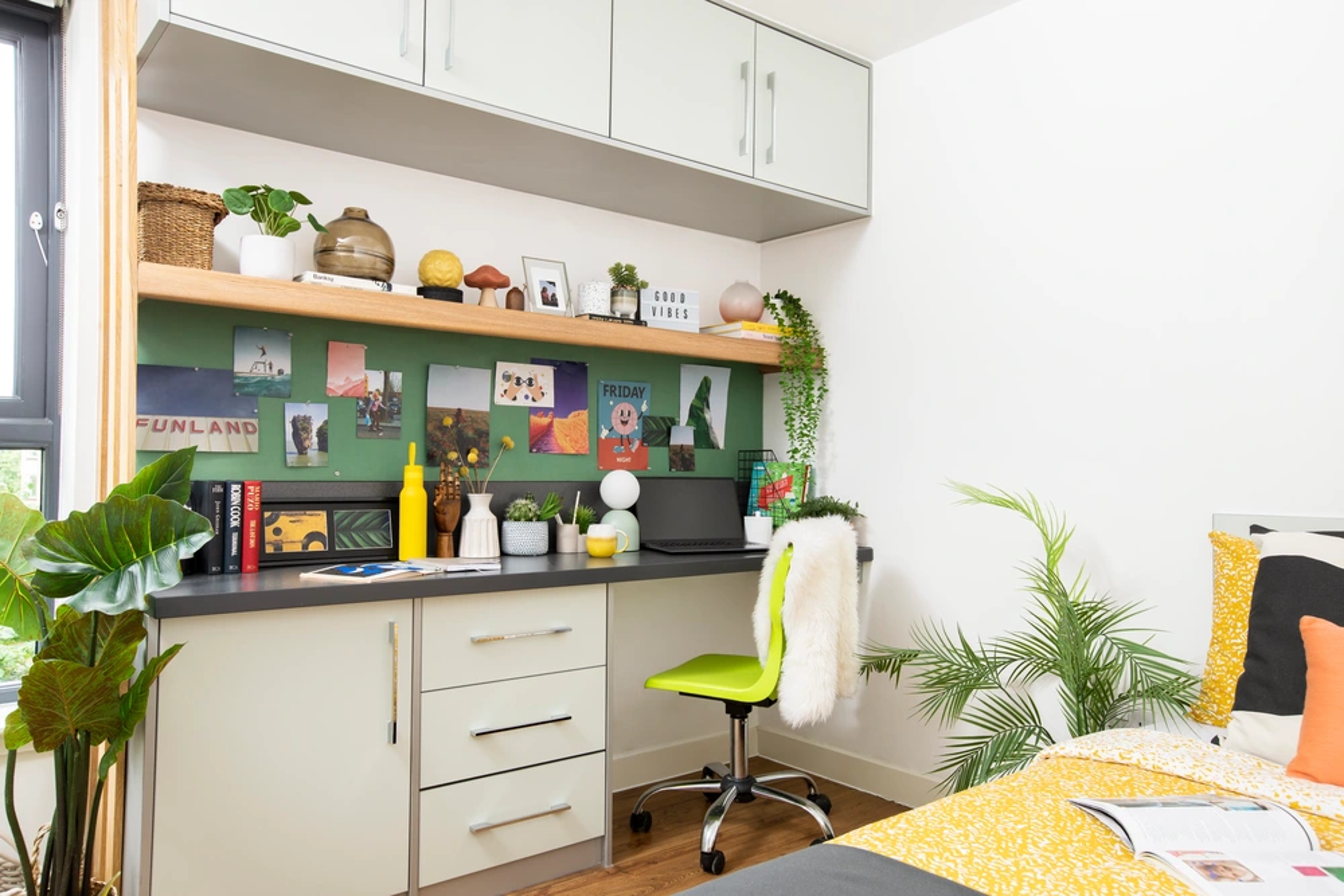 Study space Accessible En-suite