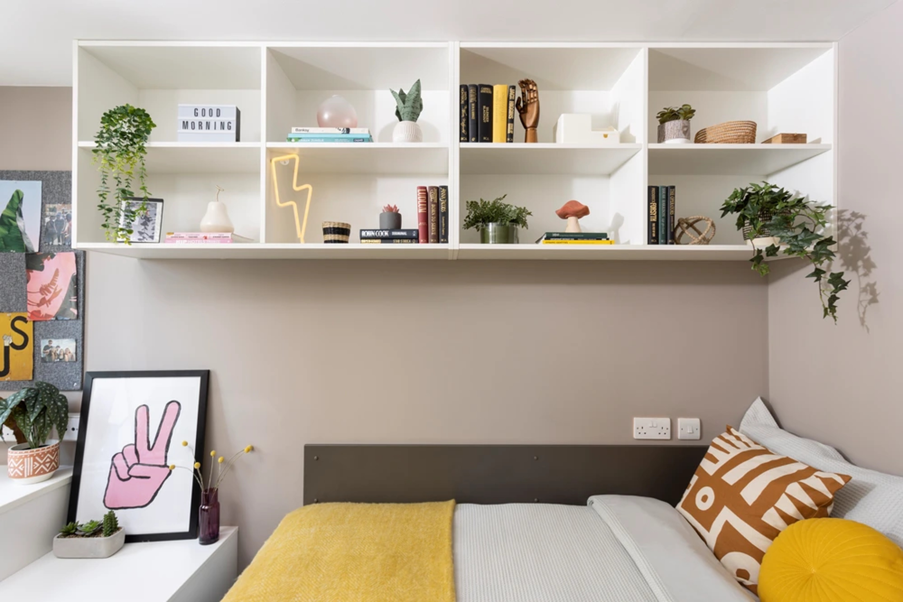 Bed and storage in an ensuite room