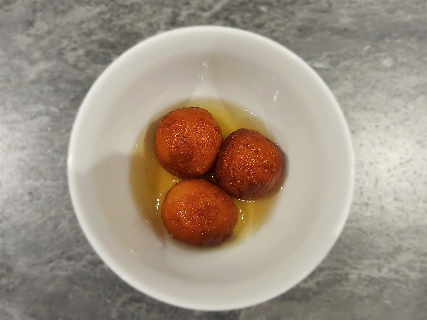 Gulab jamun