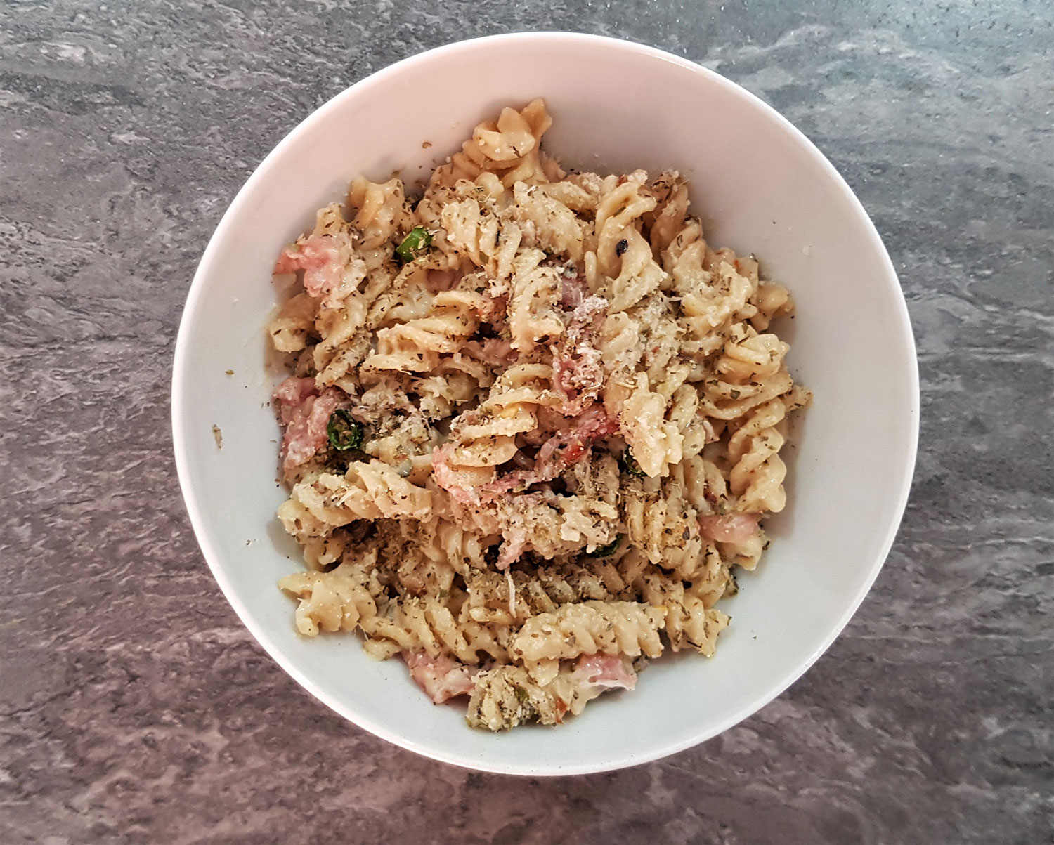 Pasta with alfredo sauce