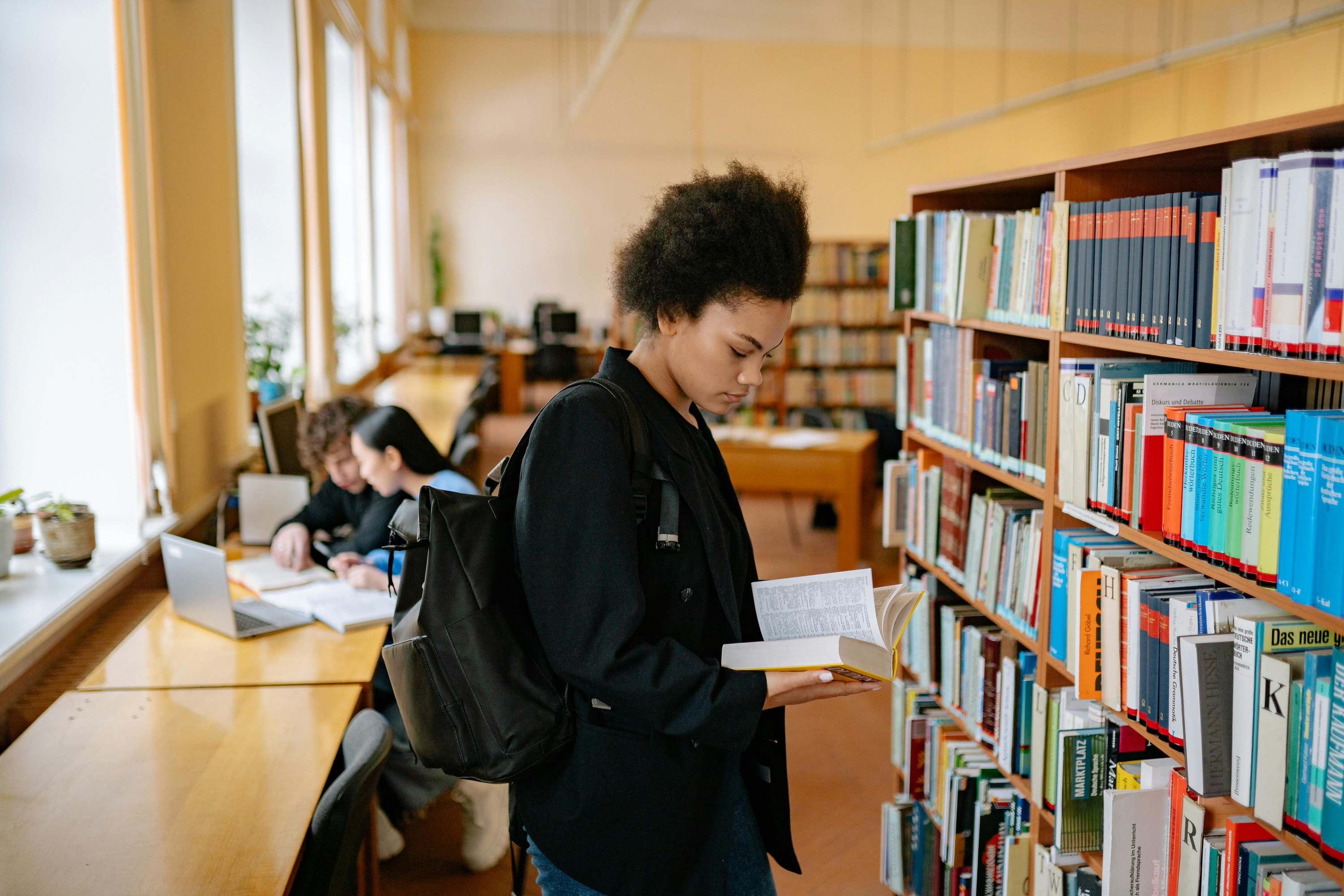 Student in library