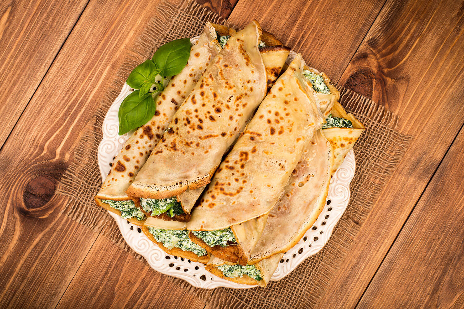 Crepes with spinach and feta