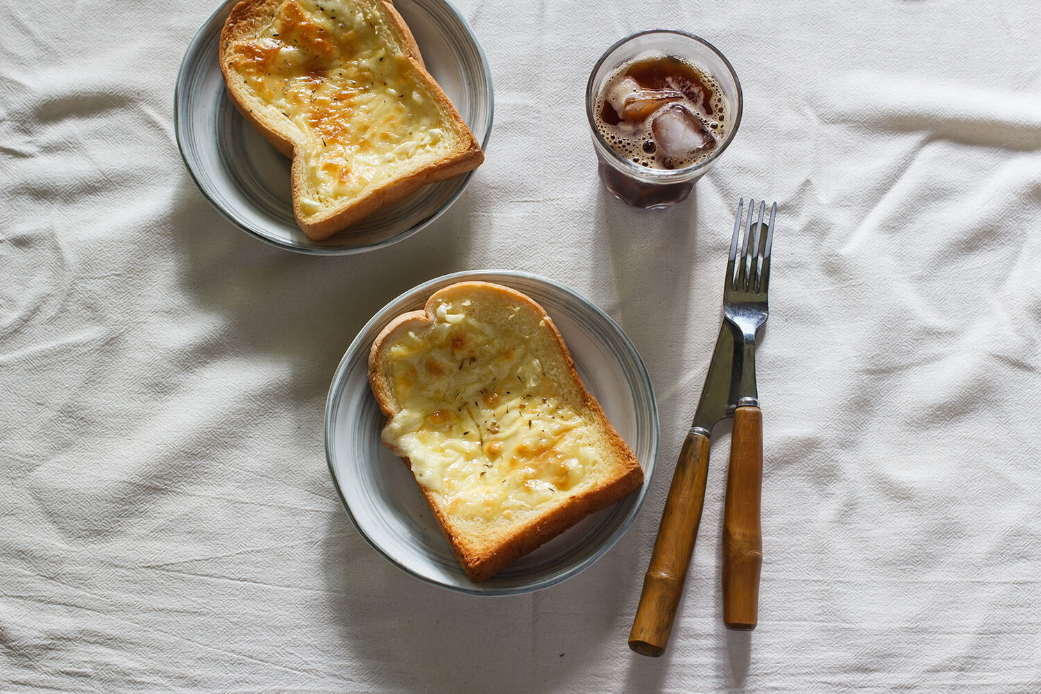 Garlic toast