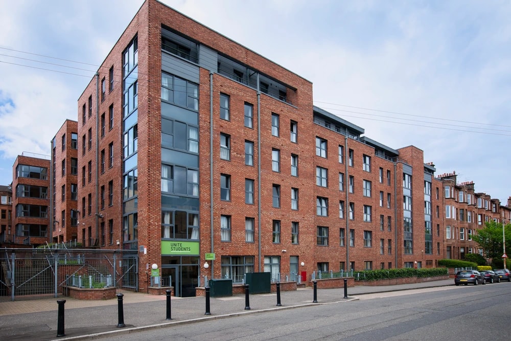 Exterior of the Kelvin Court building